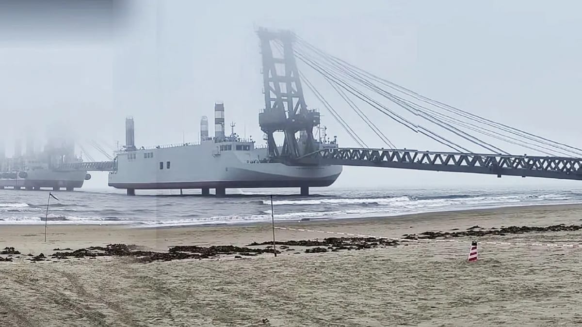 20250325_解構中共新型駁船：用途、特弱點與想定